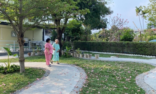 ห้องเดี่ยว ตึก รัชดา 42
